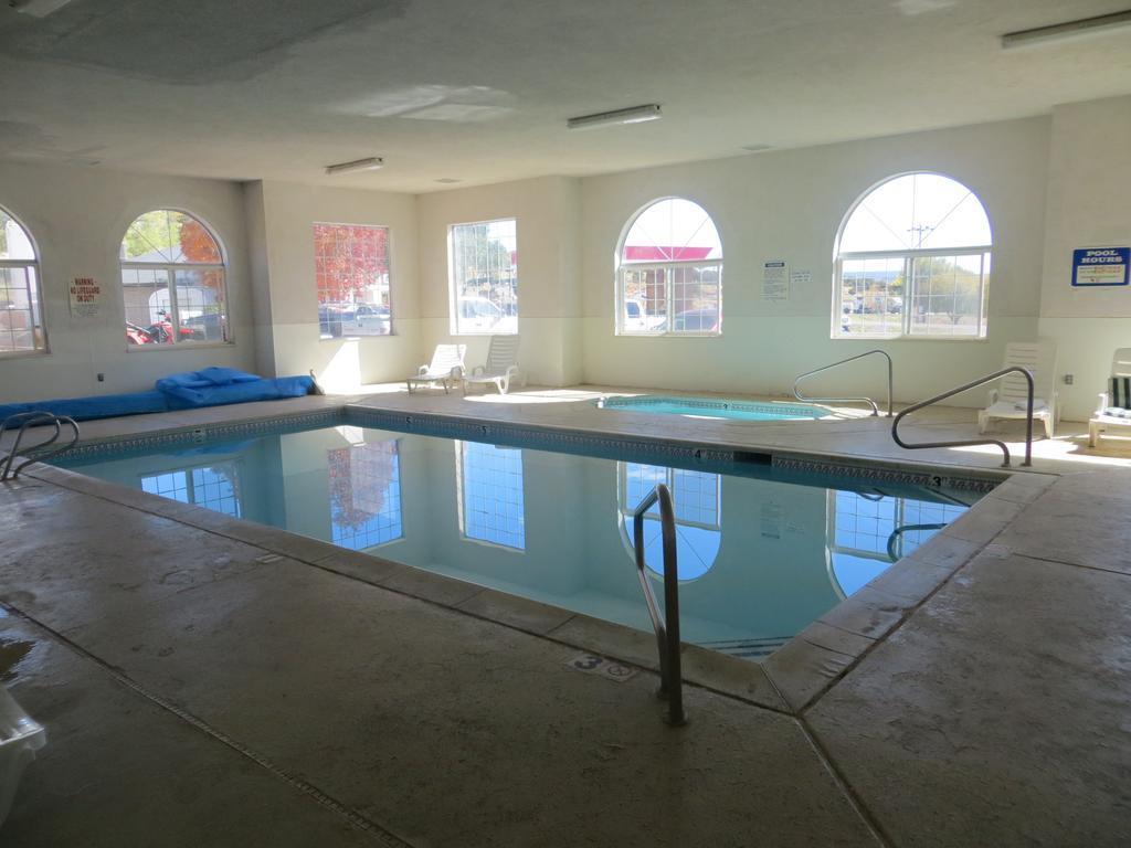 Days Inn By Wyndham Capitol Reef Torrey Exterior foto