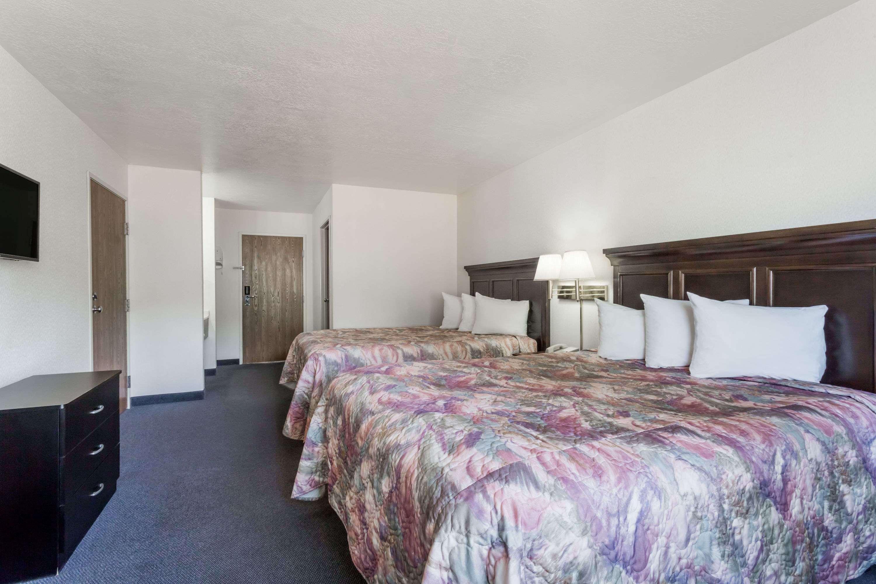 Days Inn By Wyndham Capitol Reef Torrey Exterior foto
